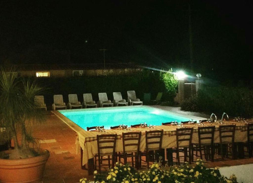 Locanda Rurale Santa Marta Avola Exterior photo