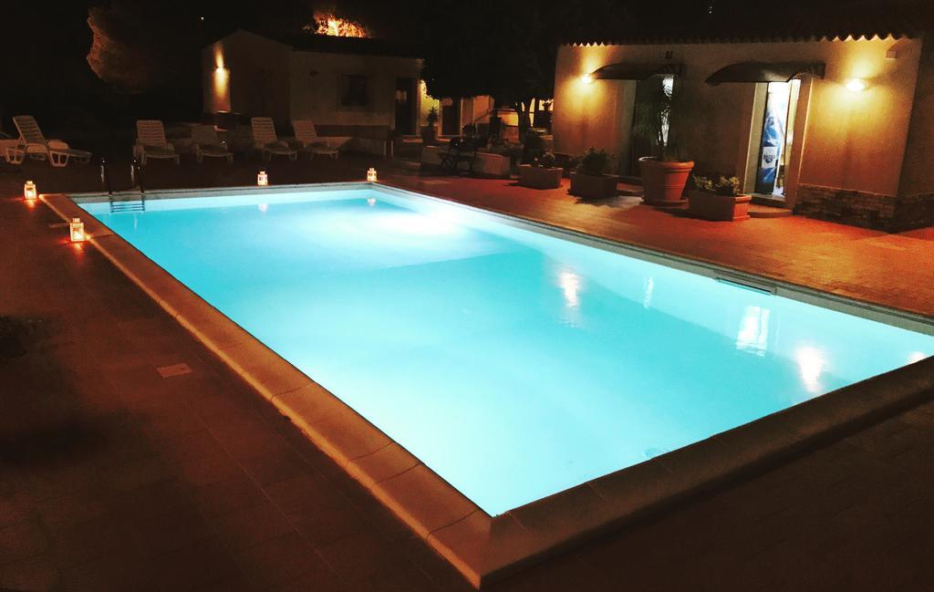 Locanda Rurale Santa Marta Avola Exterior photo